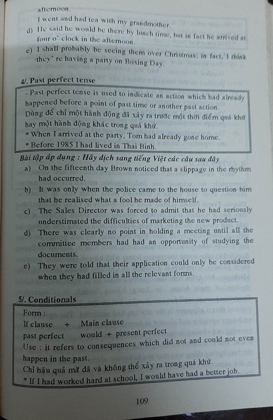 Sách Advanced English for translation 