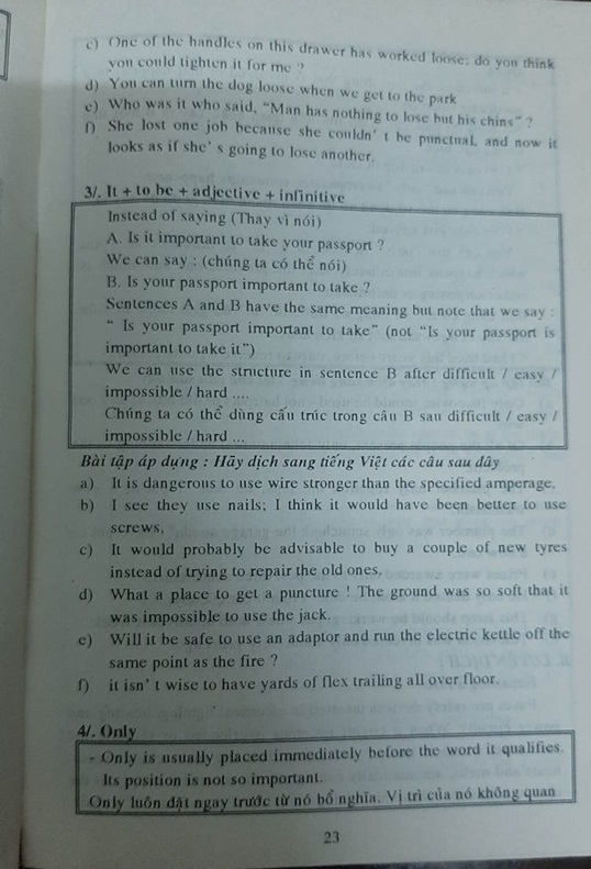 Sách Advanced English for translation 